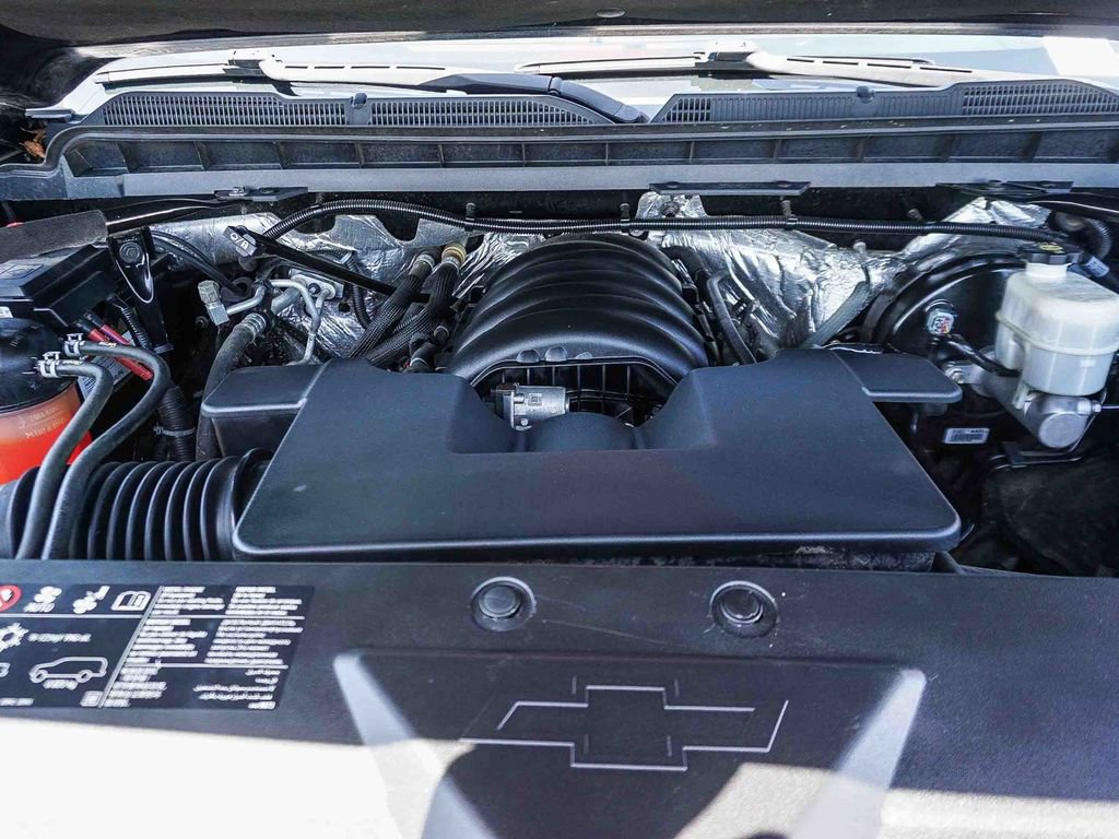 Used 2017 Chevrolet Silverado 1500 LT w/ Max Trailering Package AWD/4WD image 25