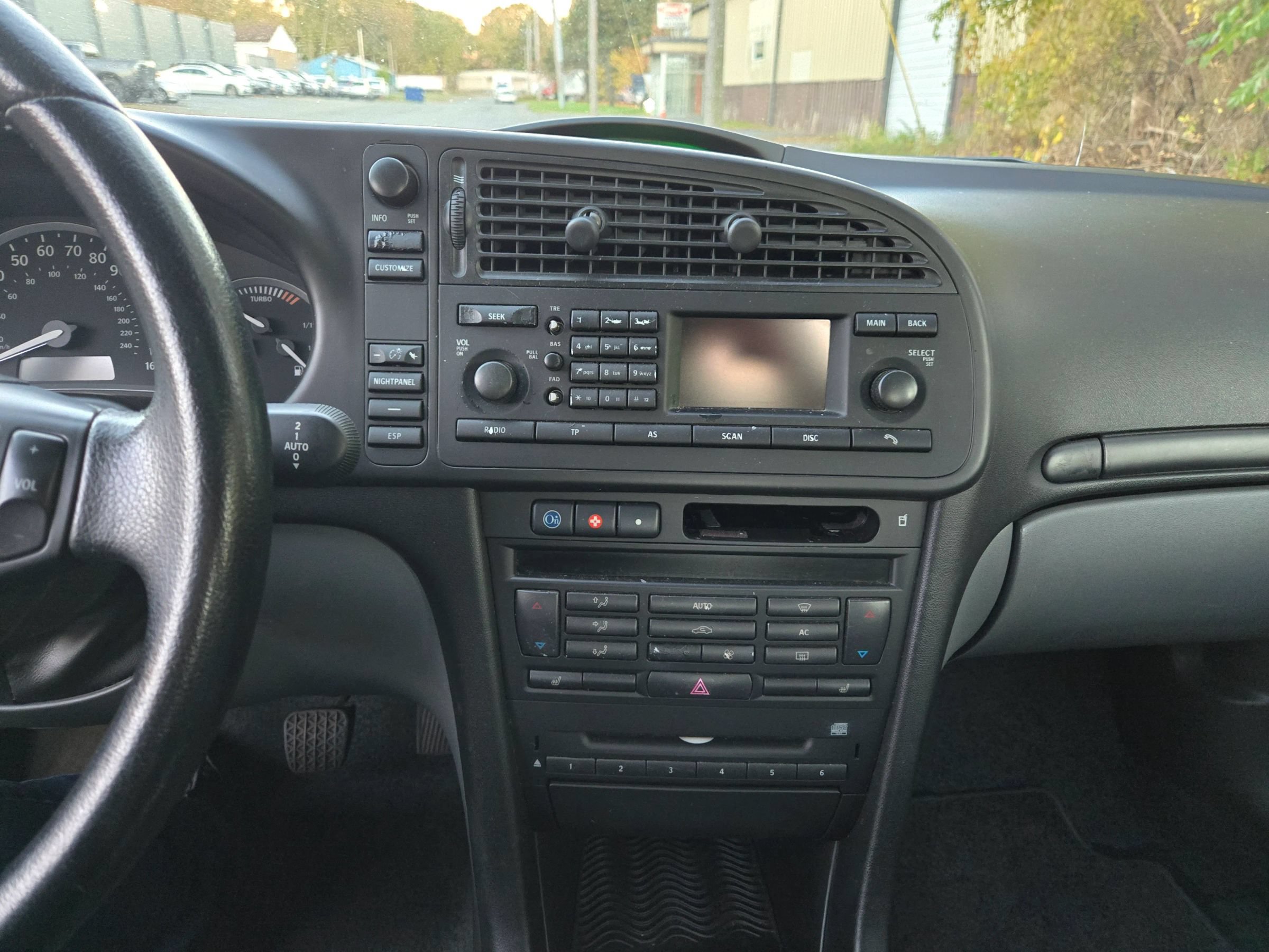 Used 2003 Saab 9-3 Arc FWD image 12