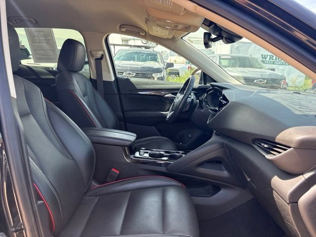 Used 2022 Buick Envision Essence w/ Sport Touring Package AWD/4WD image 23