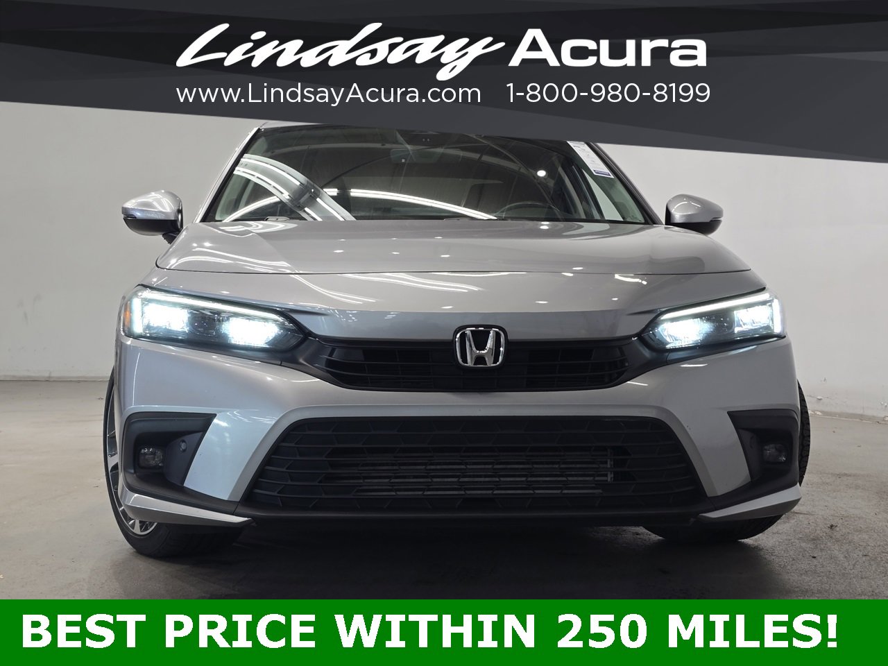 Used 2023 Honda Civic Touring image 2