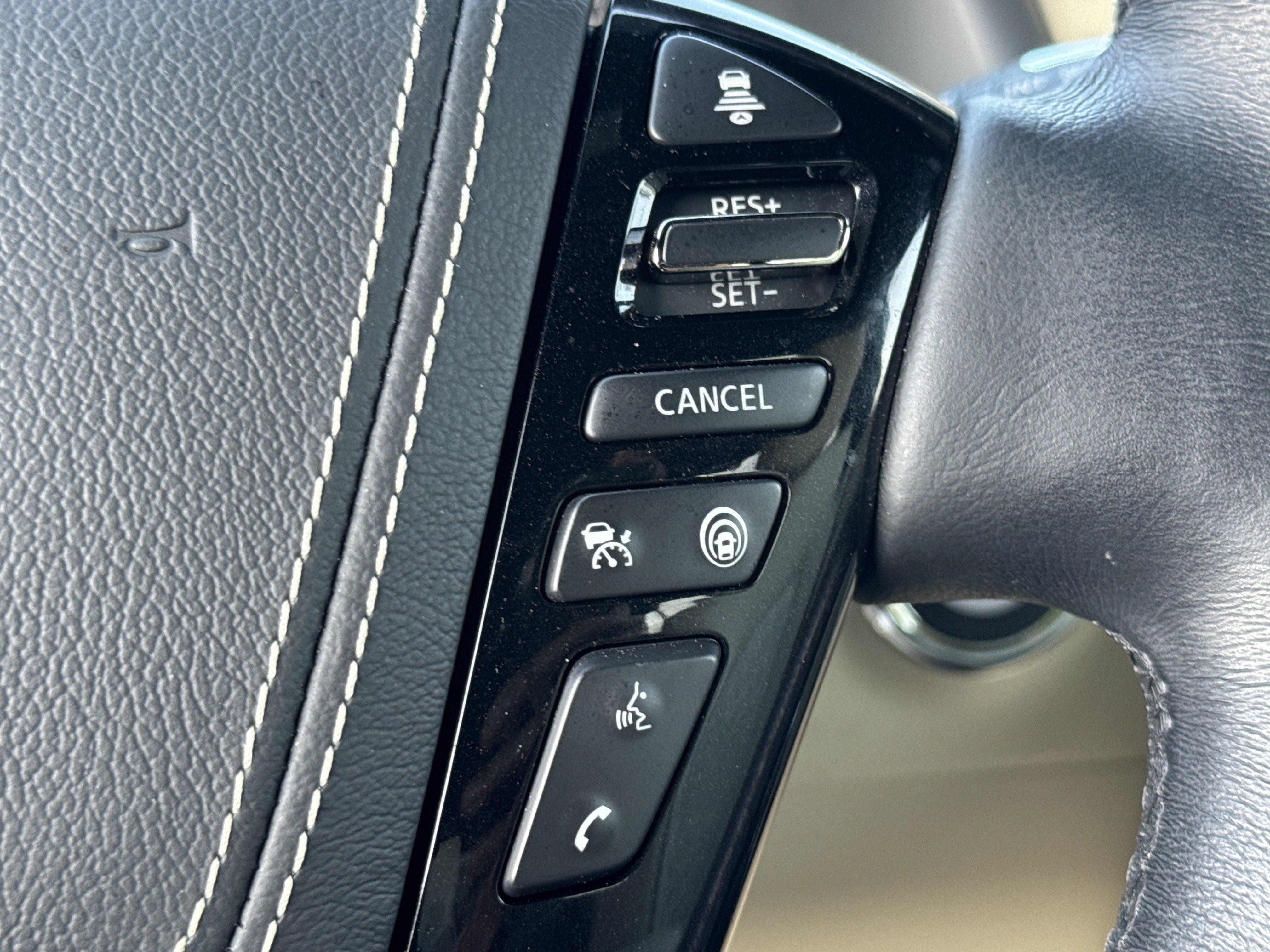 Used 2024 INFINITI QX80 Sensory AWD/4WD image 22