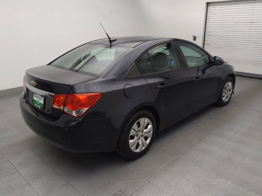 Used 2014 Chevrolet Cruze LS FWD image 10