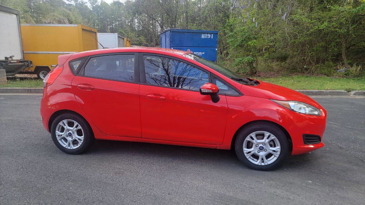 Used 2014 Ford Fiesta SE image 4