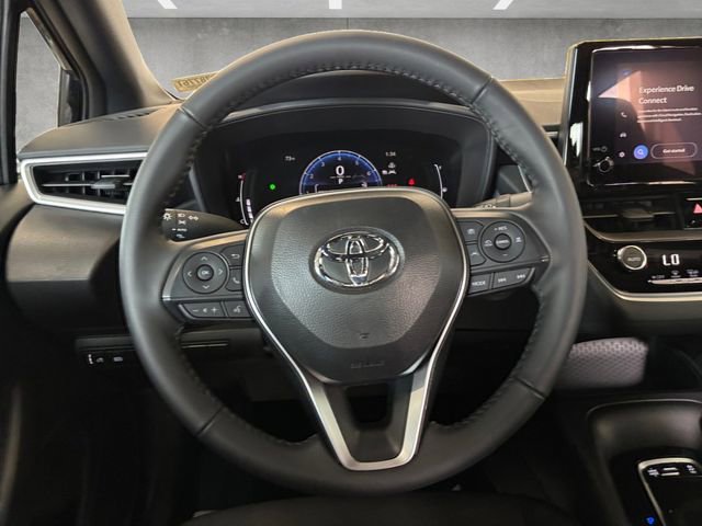 Used 2026 Toyota Corolla SE FWD image 27