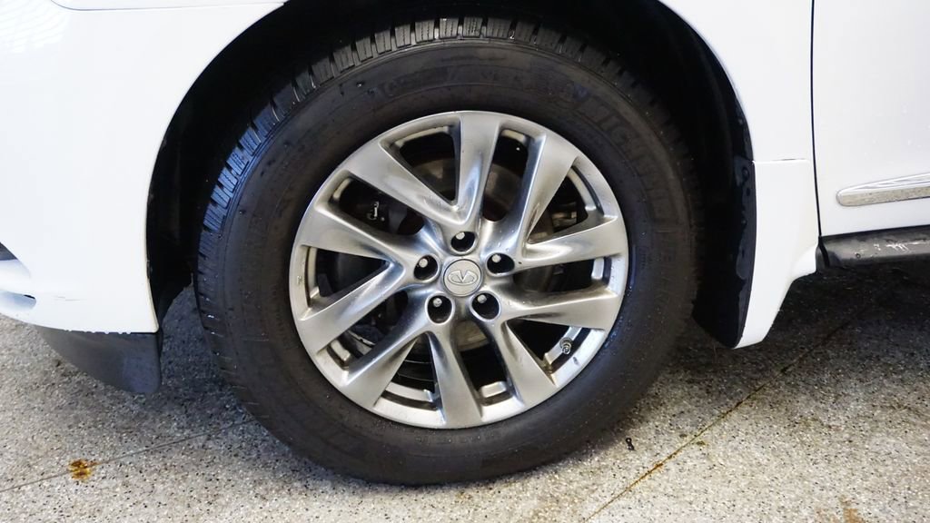 Used 2014 INFINITI QX60 AWD w/ Premium Plus Package image 10