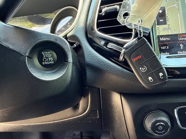 Used 2019 Jeep Compass Limited w/ Safety & Security Group AWD/4WD image 39
