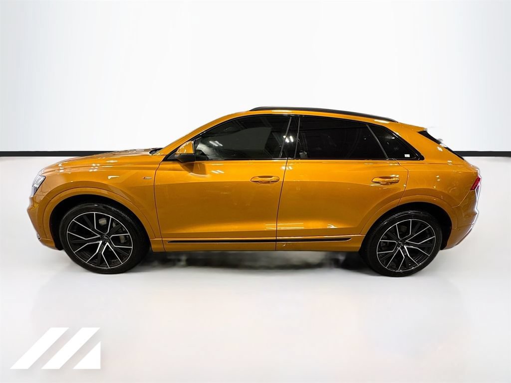 Used 2019 Audi Q8 Prestige w/ Luxury Package AWD/4WD image 8