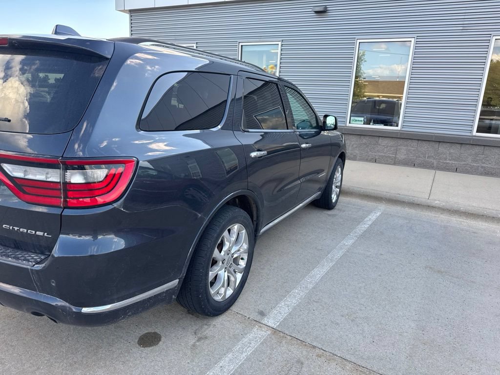 Used 2016 Dodge Durango Citadel w/ Technology Group AWD/4WD image 5