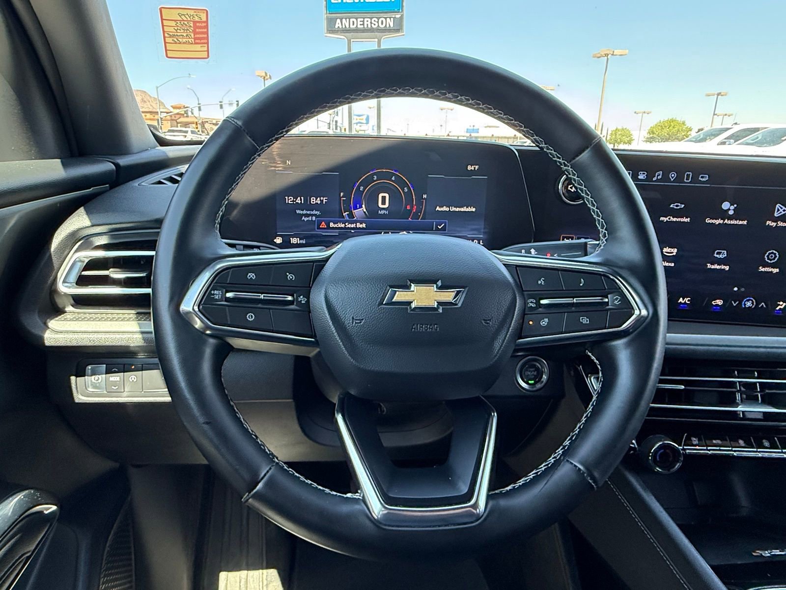 Used 2025 Chevrolet Traverse LT FWD image 17