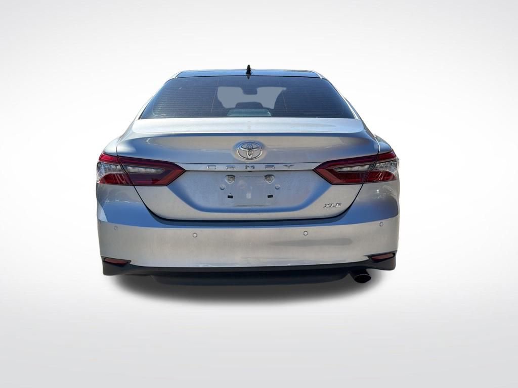 Used 2024 Toyota Camry XLE w/ Navigation Package image 6