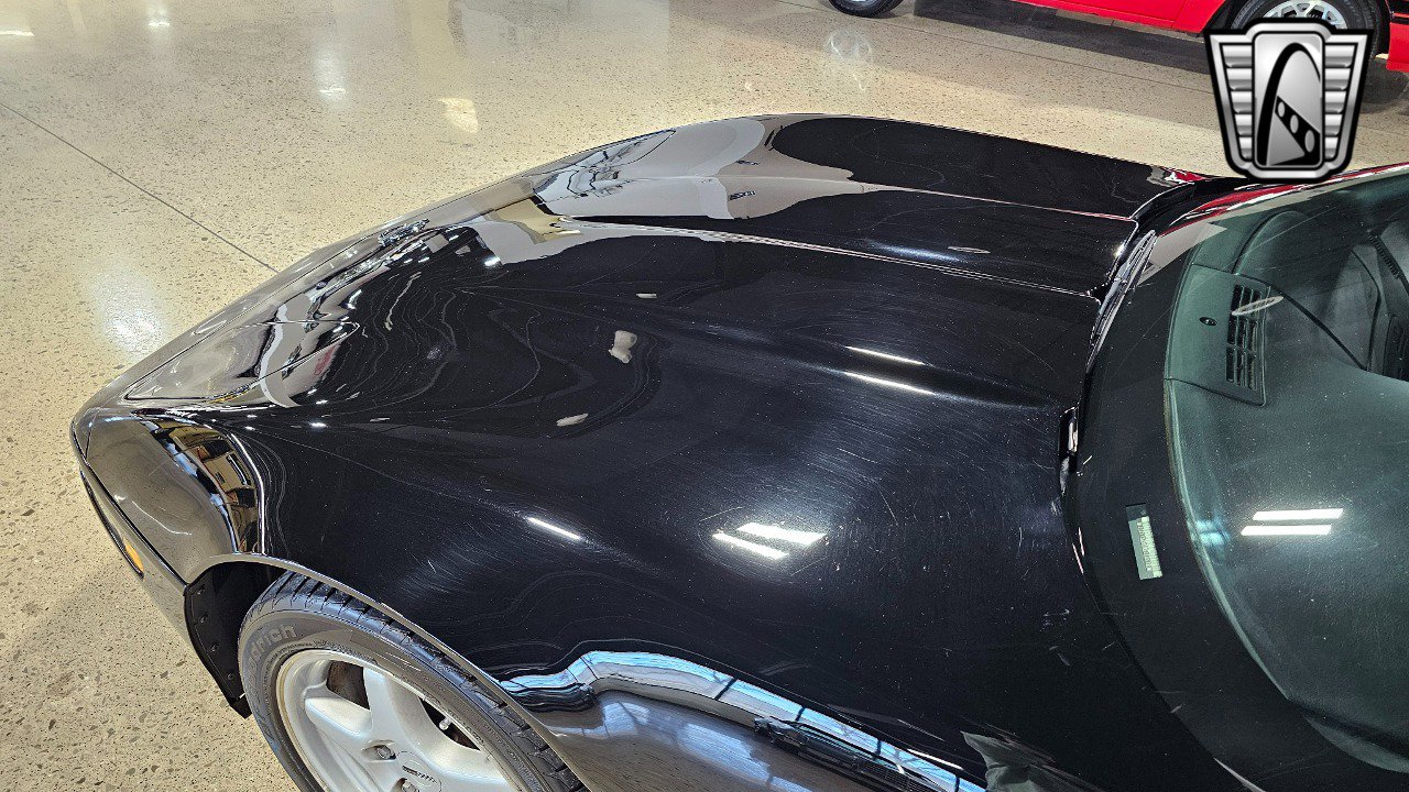 Used 1994 Chevrolet Corvette Convertible image 9