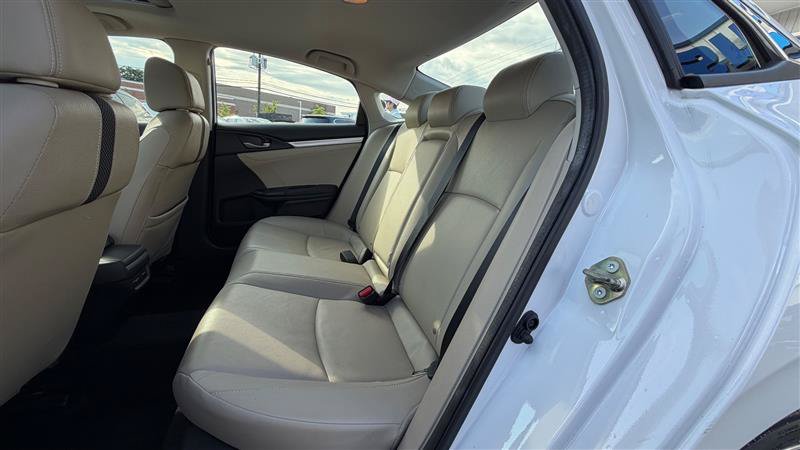 Used 2020 Honda Civic Touring image 44