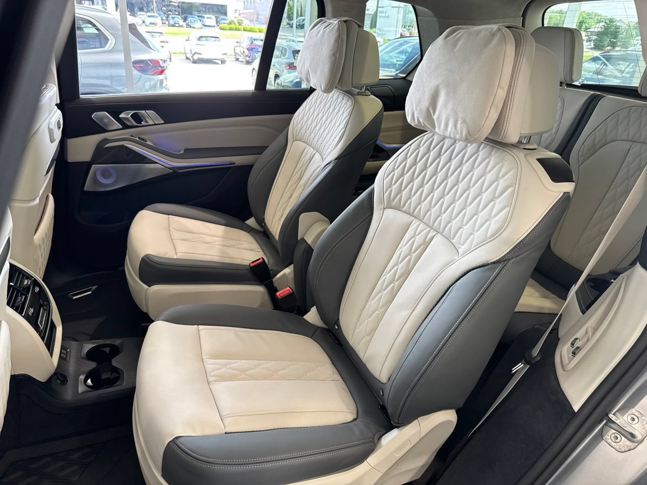 New 2027 BMW X7 M60i AWD/4WD image 45