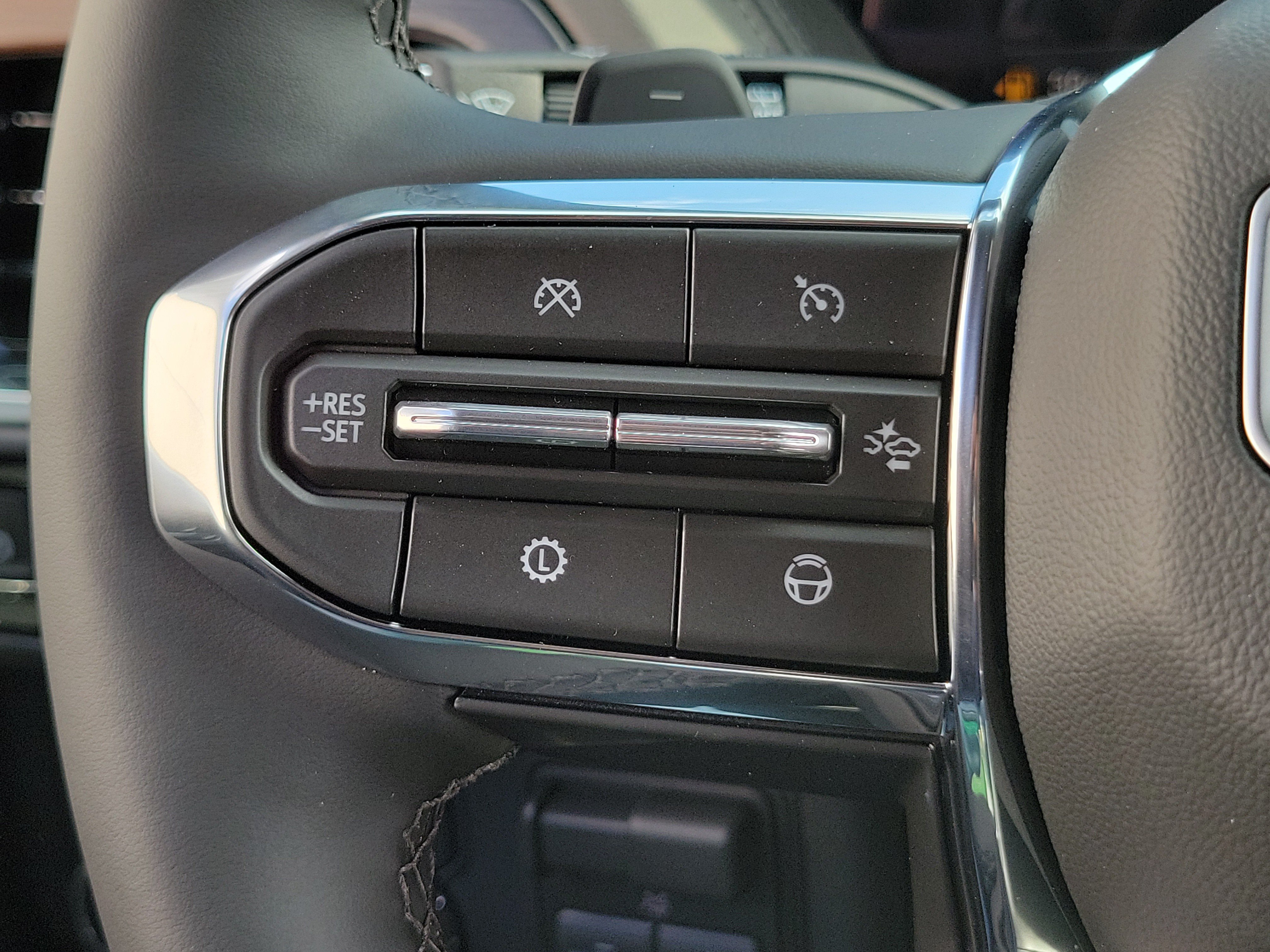 New 2026 GMC Yukon XL Denali AWD/4WD image 26