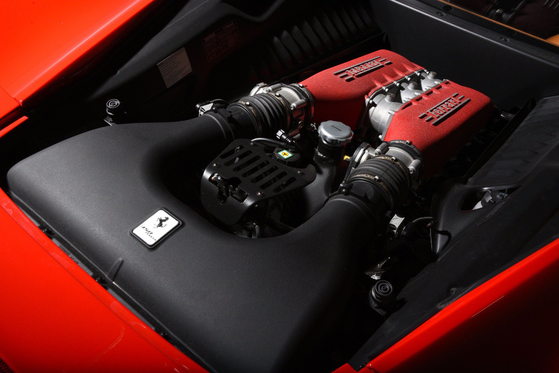 Used 2015 Ferrari 458 Italia Coupe RWD image 10