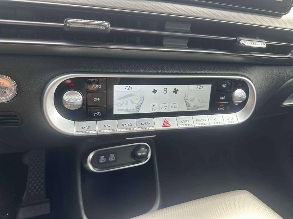New 2025 Genesis GV60 Advanced AWD/4WD image 26