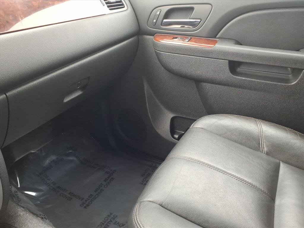 Used 2014 GMC Sierra 2500 SLT w/ SLT Convenience Package image 23