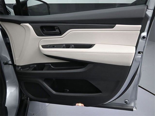 New 2026 Honda Odyssey EX-L image 2