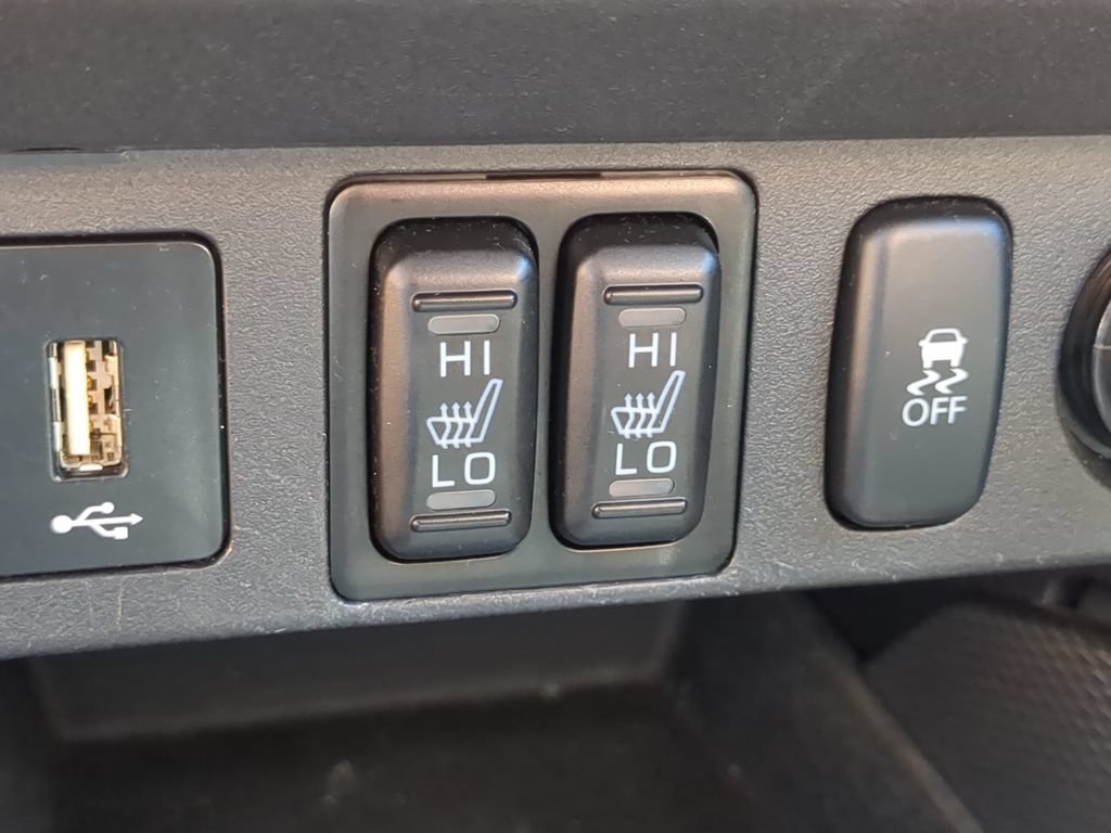 Used 2022 Mitsubishi Outlander Sport ES AWD/4WD image 22