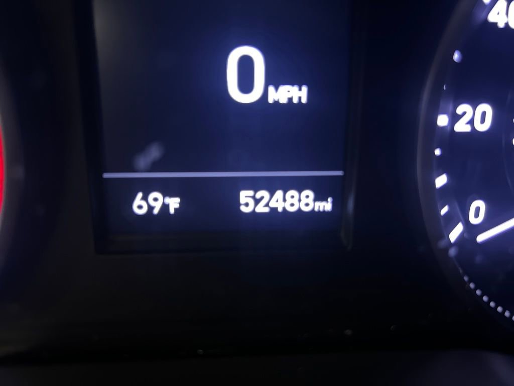 Used 2020 Hyundai Elantra SEL image 19