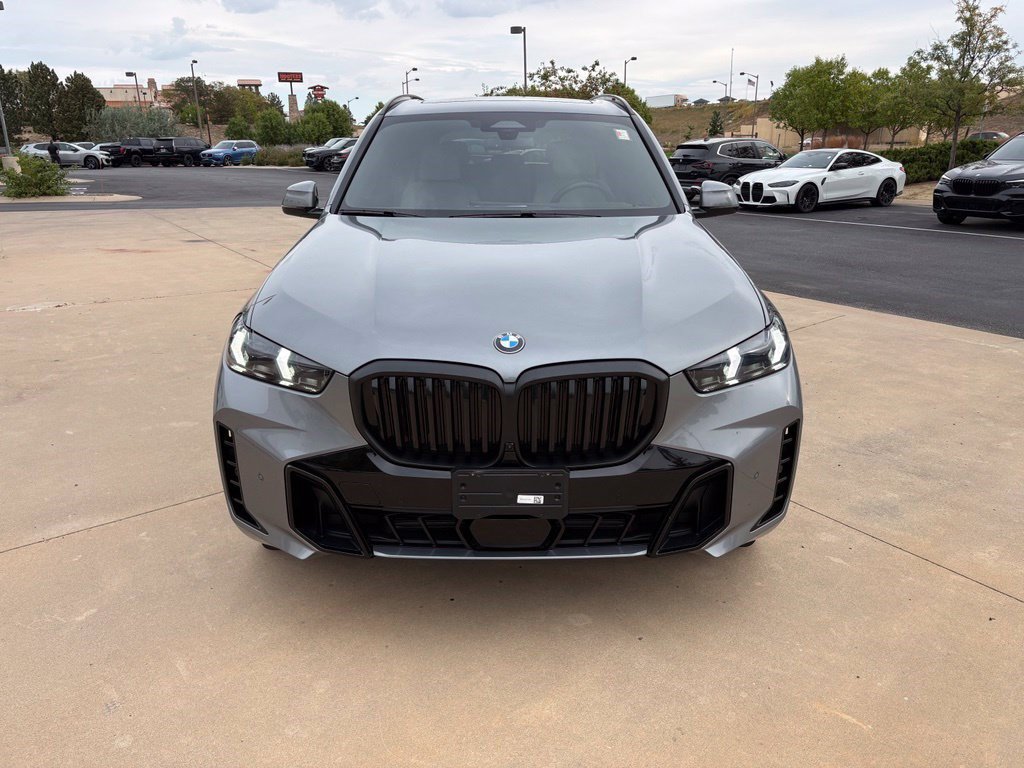Used 2024 BMW X5 xDrive40i w/ Executive Package AWD/4WD image 2
