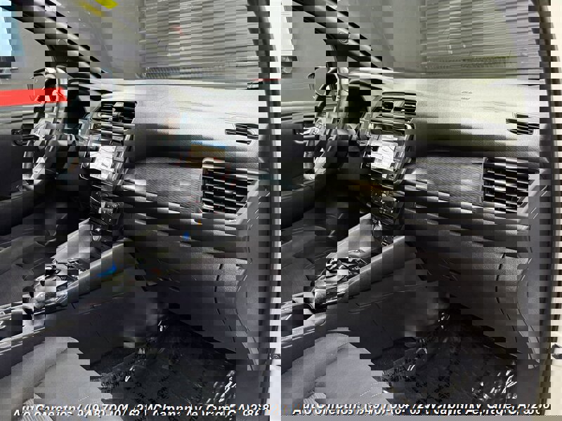 Used 2018 Nissan Leaf SV w/ SV Technology Package image 10