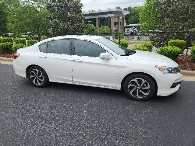 Used 2016 Honda Accord EX-L image 5