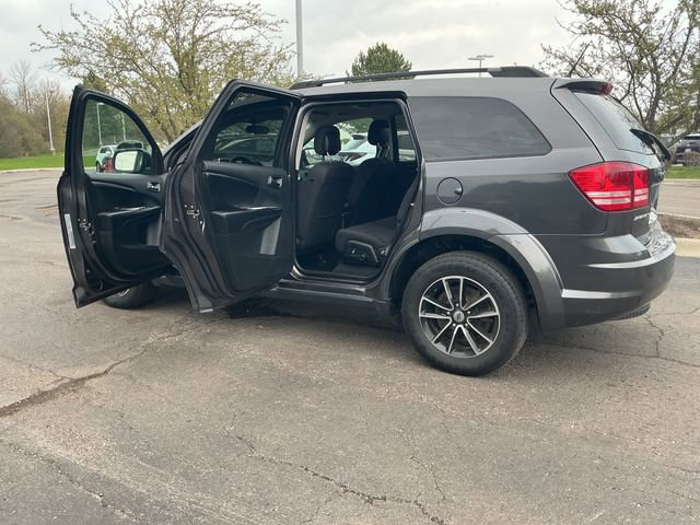 Used 2018 Dodge Journey SE w/ Popular Equipment Group FWD image 29