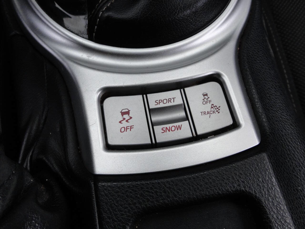 Used 2018 Toyota 86 image 21