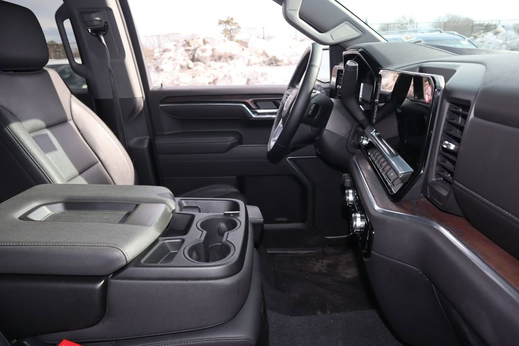 Certified 2025 GMC Sierra 1500 SLT image 22