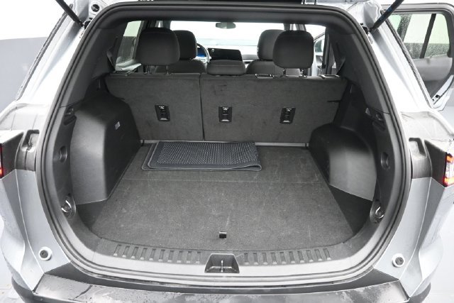 Used 2025 Chevrolet Equinox LT AWD/4WD image 6