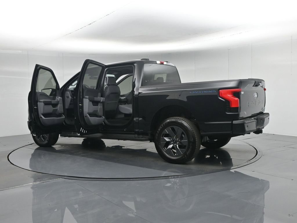 New 2025 Ford F150 Lightning Flash AWD/4WD image 35