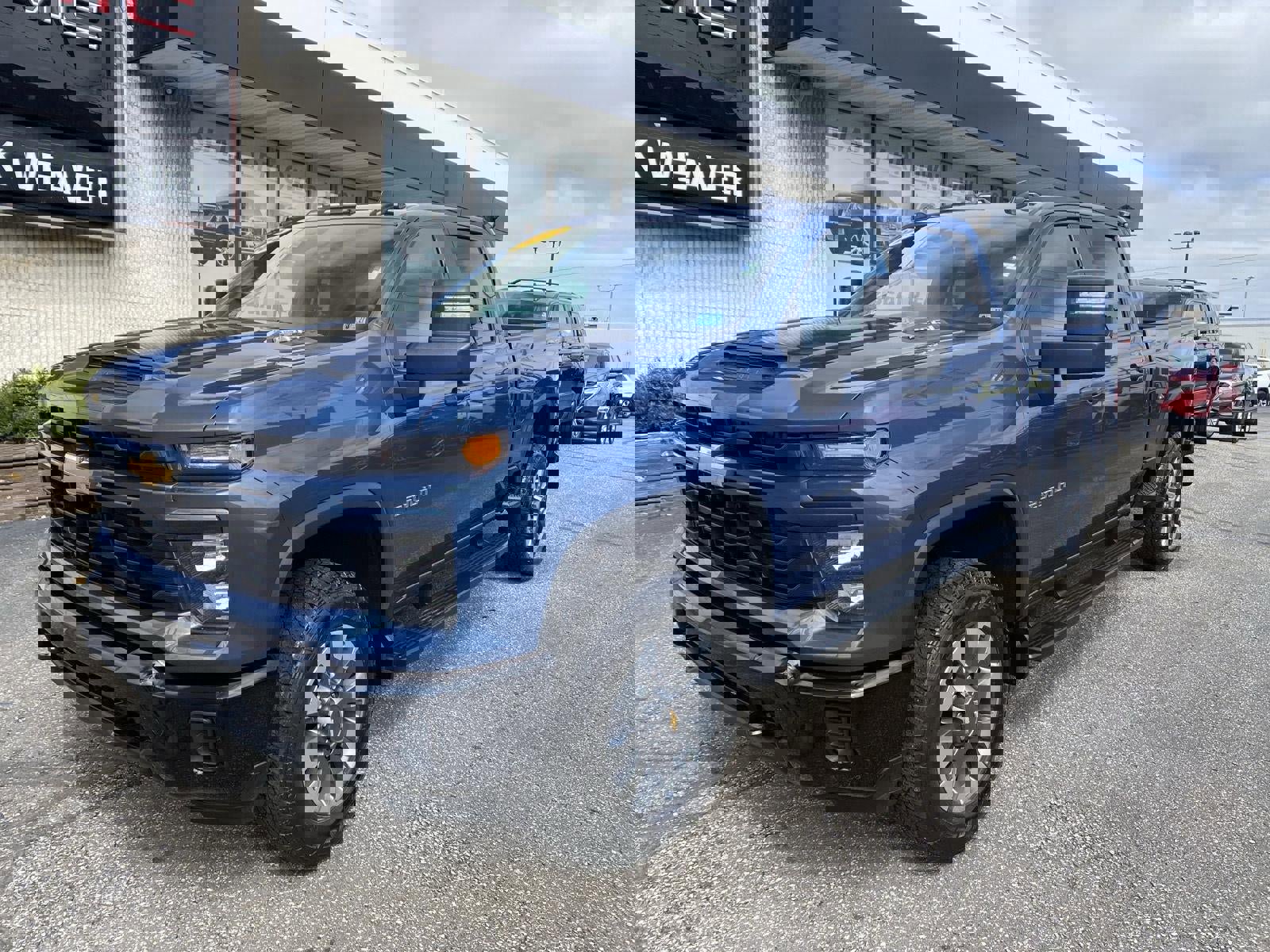 Certified 2024 Chevrolet Silverado 2500 Custom w/ Custom Value Package image 2