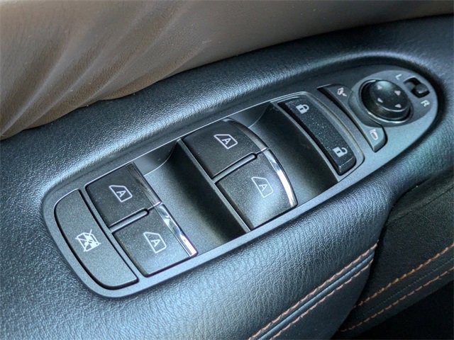 Used 2019 Nissan Armada Platinum w/ Captain's Chairs Package image 20