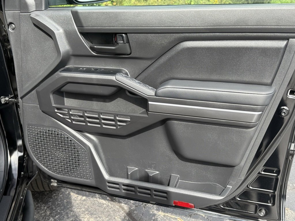 Certified 2025 Toyota Tacoma SR5 image 16