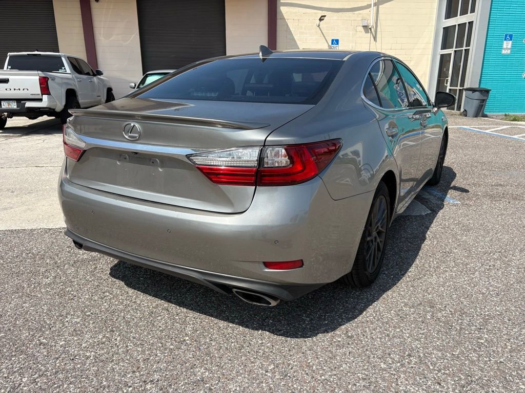 Used 2018 Lexus ES 350 350 w/ Premier Package image 3