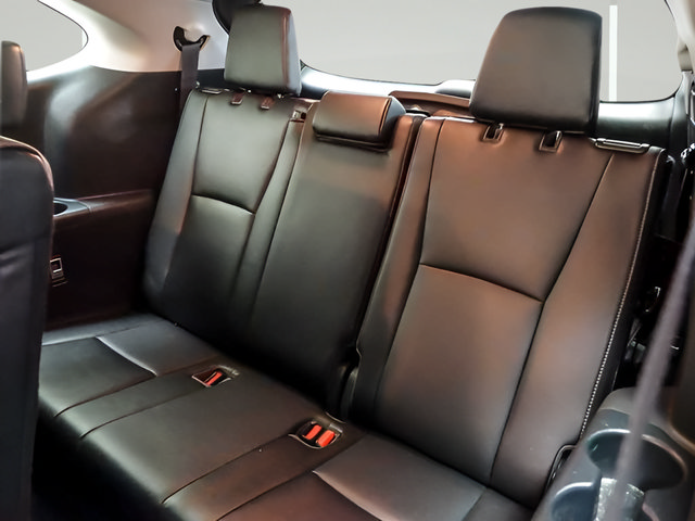 Used 2022 Toyota Highlander Limited AWD/4WD image 13