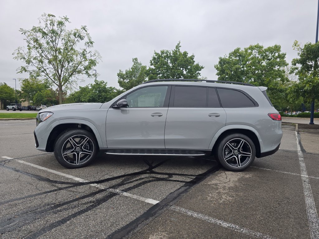 New 2027 Mercedes-Benz GLS 450 4MATIC image 14