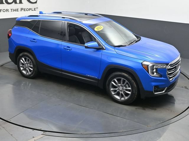 Used 2024 GMC Terrain SLT w/ Infotainment Package II AWD/4WD image 39