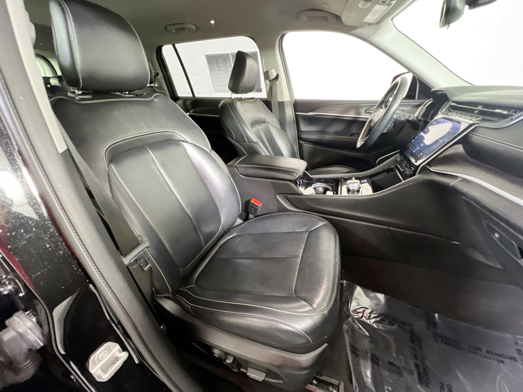 Used 2021 Jeep Grand Cherokee L Limited w/ Trailer Tow Group (B) image 30