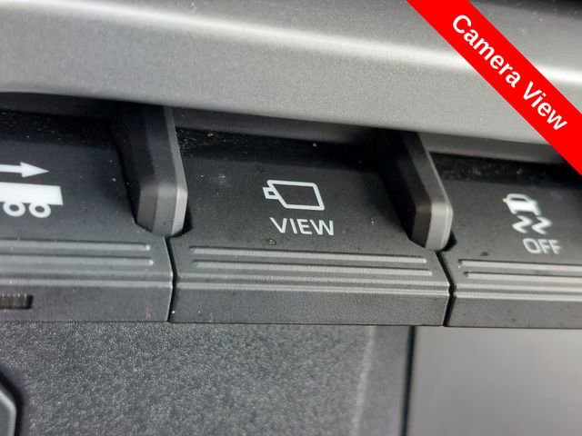 Certified 2025 Toyota Sequoia Platinum image 27