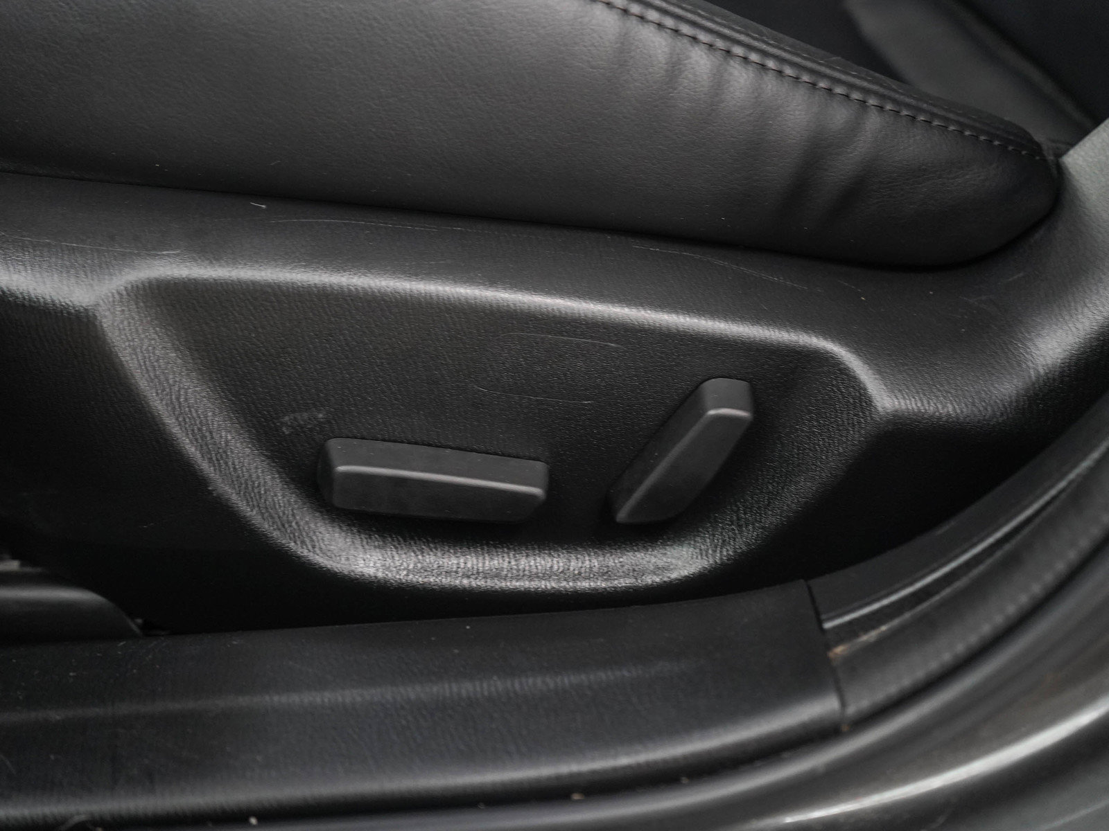 Used 2018 MAZDA MAZDA3 Touring FWD image 27