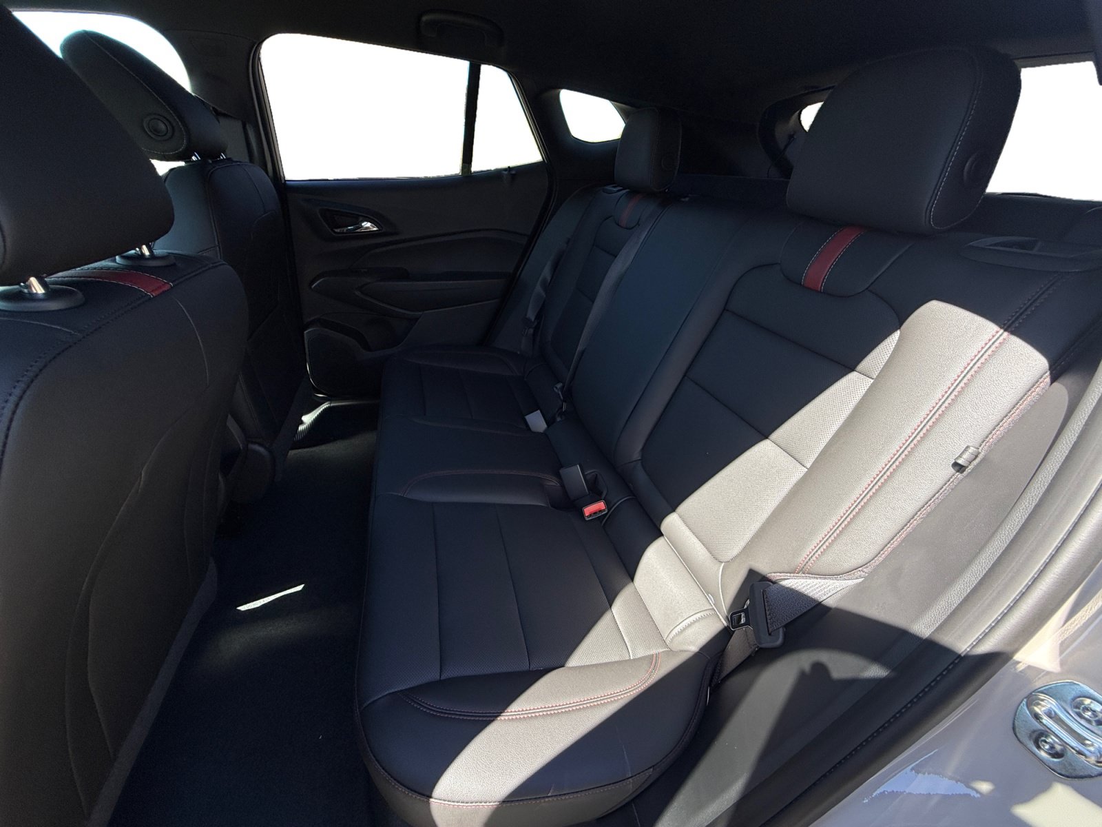 New 2026 Chevrolet Trax RS w/ Driver Confidence Package FWD image 16