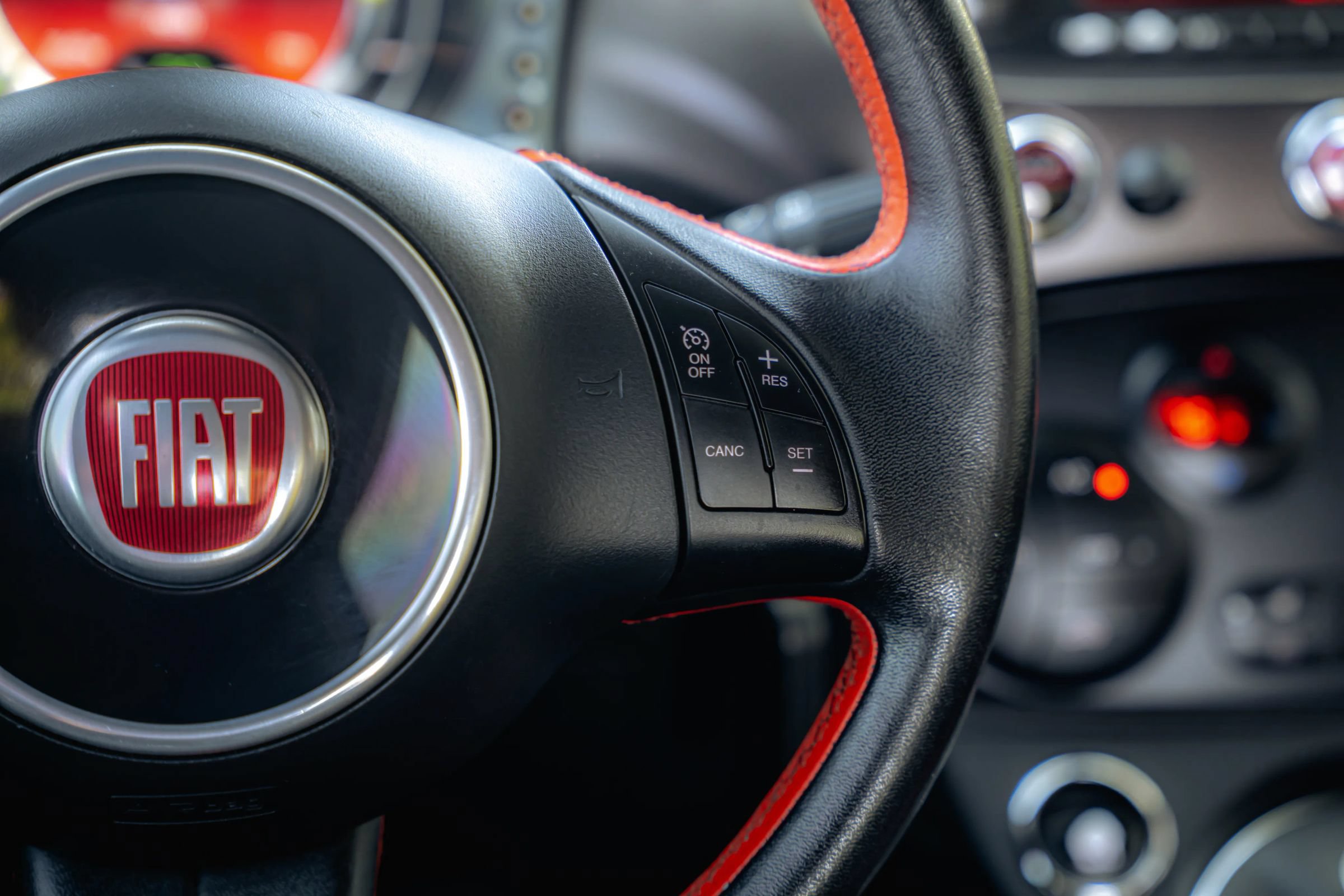 Used 2015 FIAT 500 e FWD image 34