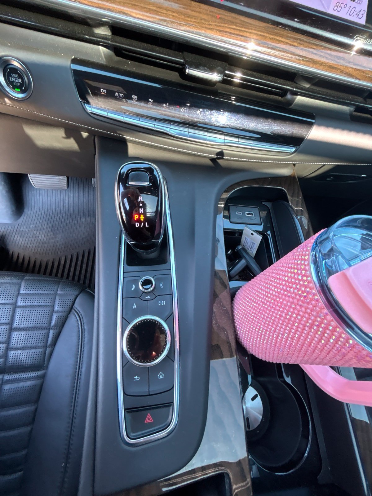 Used 2024 Cadillac Escalade Sport Platinum w/ LPO, ONYX Package AWD/4WD image 24