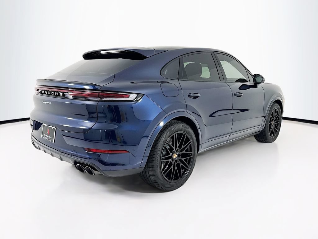 New 2026 Porsche Cayenne Coupe AWD/4WD image 9