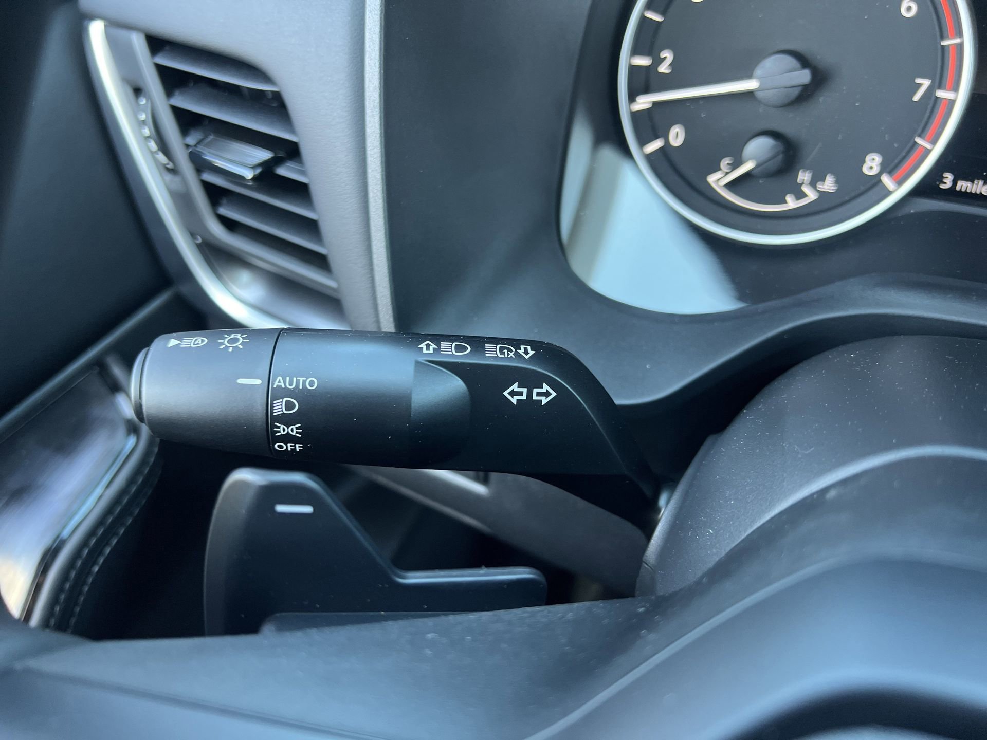 New 2026 Nissan Rogue SV image 9