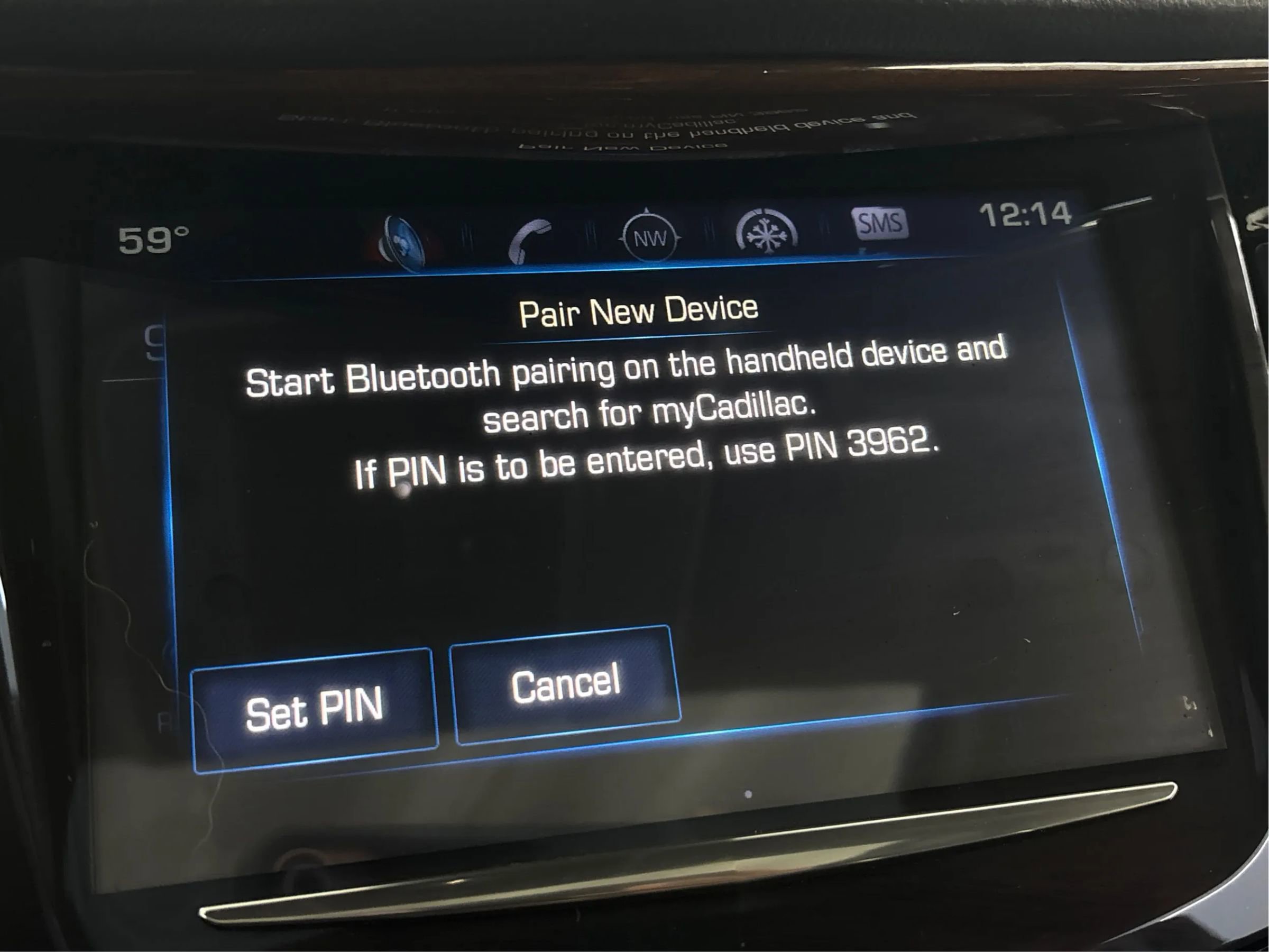 Used 2020 Cadillac Escalade ESV Premium Luxury image 48