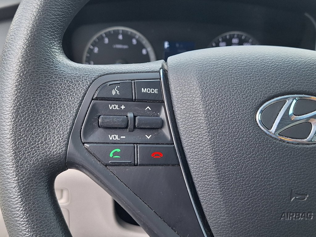Used 2017 Hyundai Sonata Sport w/ Cargo Package FWD image 13