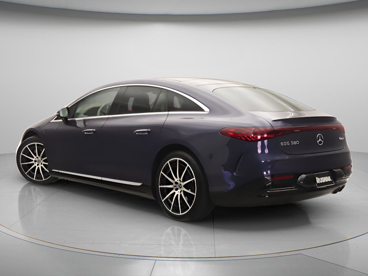Certified 2023 Mercedes-Benz EQS 580 4MATIC Sedan image 2
